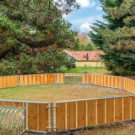 Four-bedroom In Vaggerlose Semesterbostad *