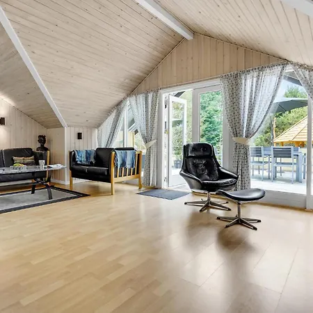 Four-bedroom In Vaggerlose *