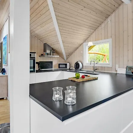 Four-bedroom In Vaggerlose Semesterbostad