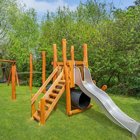 Nyaraló Four-bedroom In Vaggerlose Bøtø By